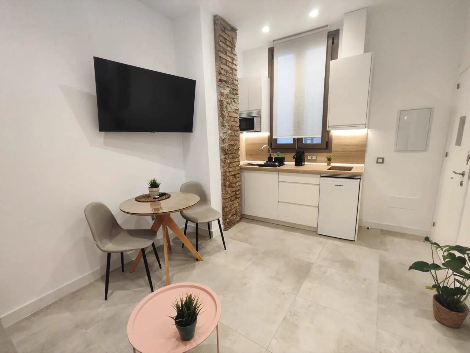 Z02: Comedor Cocina